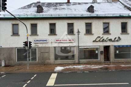 Haus Kirchenlamitz Hohenbuch - 6 Zimmer, 176 m&sup2;, 90.000&euro; | Angebot:25141514