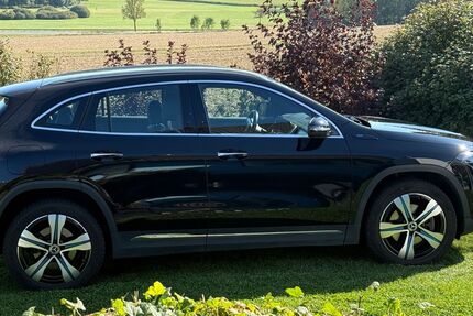 Mercedes-Benz EQA 60.200 km 26.500 &euro; Hof 95030