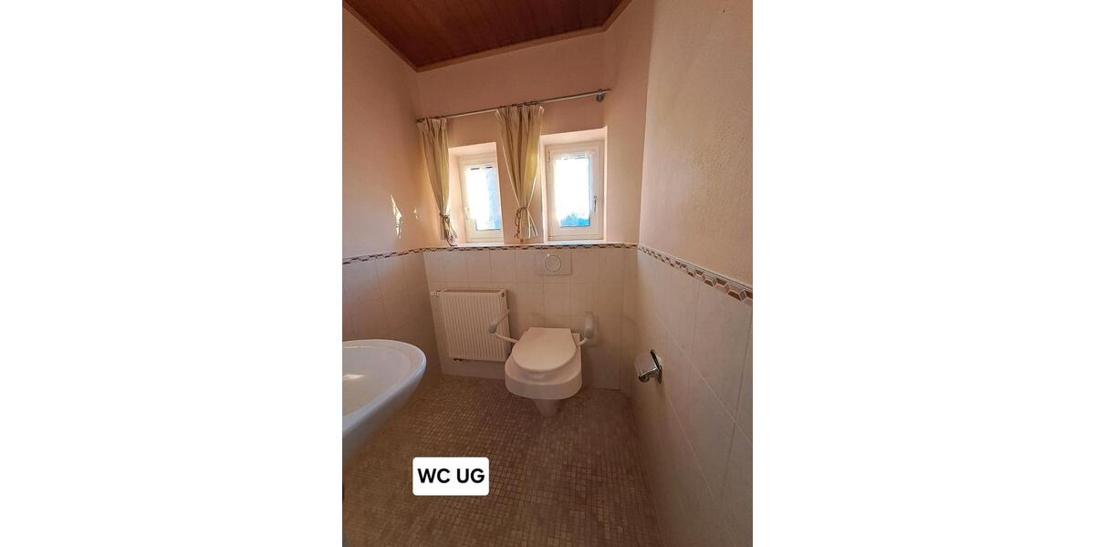 Doppelhaushälfte Selb - 6 Zimmer, 144 m&sup2;, 225.000&euro; | Angebot:26211940