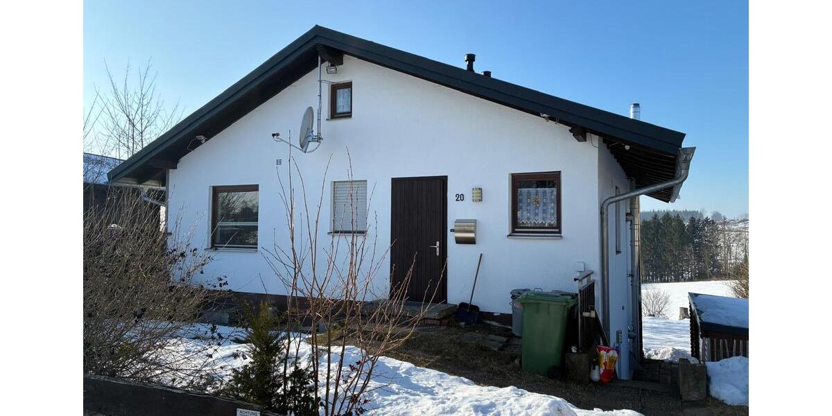 Einfamilienhaus Helmbrechts - 4 Zimmer, 128 m&sup2;, 240.000&euro; | Angebot:25993946