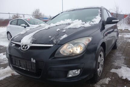 Hyundai i30 176.000 km 1.950 &euro; Hof 95030
