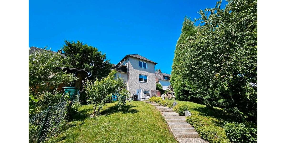 Mehrfamilienhaus, Wohnhaus Zell im Fichtelgebirge - 9 Zimmer, 215 m&sup2;, 240.000&euro; | Angebot:26421543