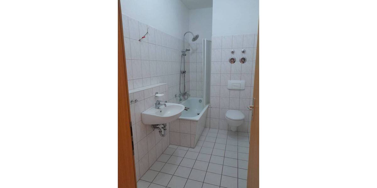 Etagenwohnung Plauen Westend - 2 Zimmer, 50 m&sup2;, 275&euro; | Angebot:26851361