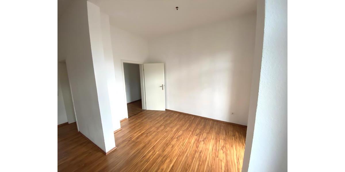 Etagenwohnung Plauen Bahnhofsvorstadt - 2 Zimmer, 45 m&sup2;, 290&euro; | Angebot:25080862