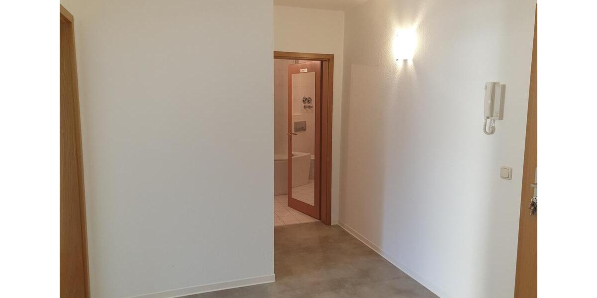 Etagenwohnung Oelsnitz (Vogtland) - 1 Zimmer, 51 m&sup2;, 255&euro; | Angebot:25717020