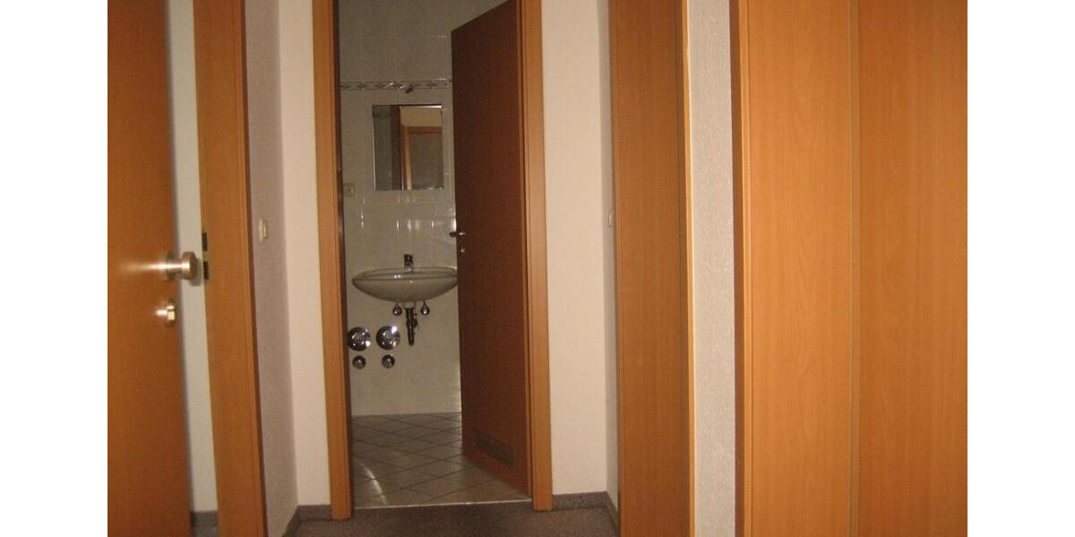 Etagenwohnung Plauen Bahnhofsvorstadt - 2 Zimmer, 50 m&sup2;, 215&euro; | Angebot:24474772