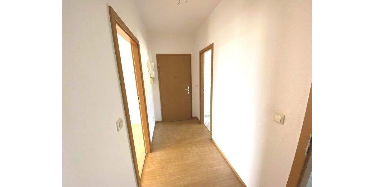 Etagenwohnung Plauen Westend - 2 Zimmer, 50 m&sup2;, 270&euro; | Angebot:25691963