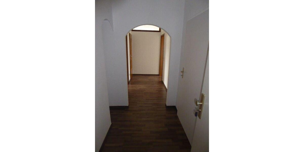 Etagenwohnung Plauen Bahnhofsvorstadt - 2 Zimmer, 67 m&sup2;, 269&euro; | Angebot:22313554