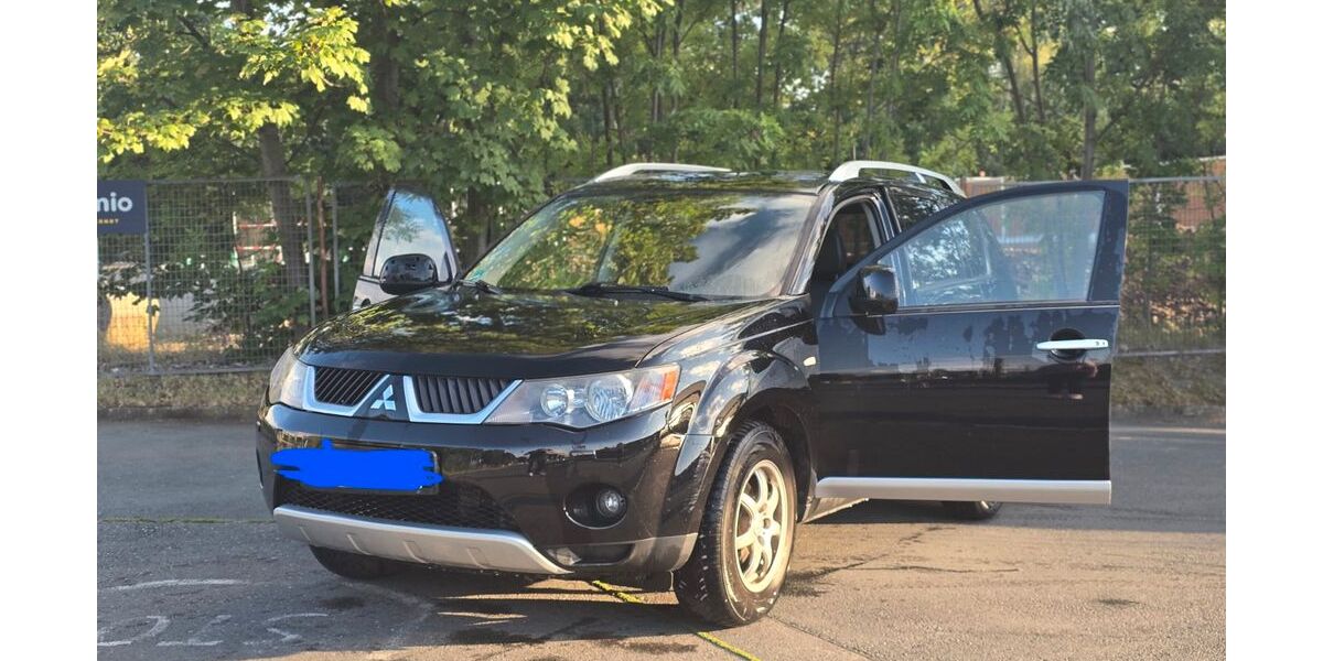 Mitsubishi Outlander 211.000 km 4.799 &euro; Plauen 08525