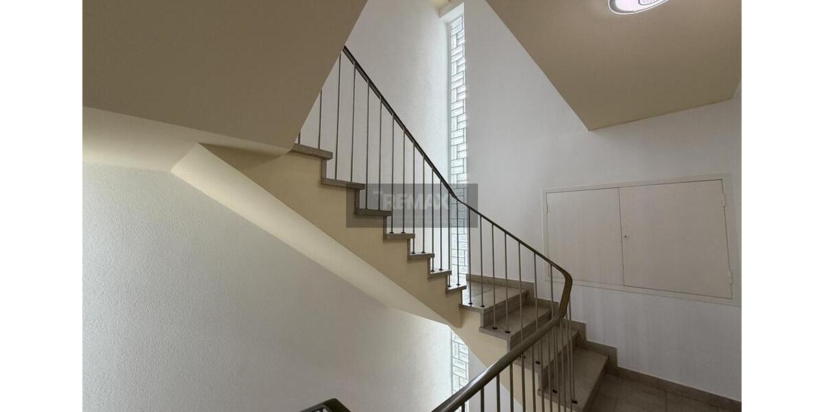 Etagenwohnung Lichtenberg - 3 Zimmer, 80 m&sup2;, 600&euro; | Angebot:25160181