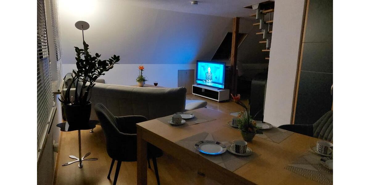 Dachgeschoßwohnung Selb - 1 Zimmer, 50 m&sup2;, 650&euro; | Angebot:26022287