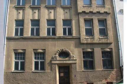 Haus Plauen Reusa - 1 Zimmer, 323 m&sup2;, 41.000&euro; | Angebot:25739577