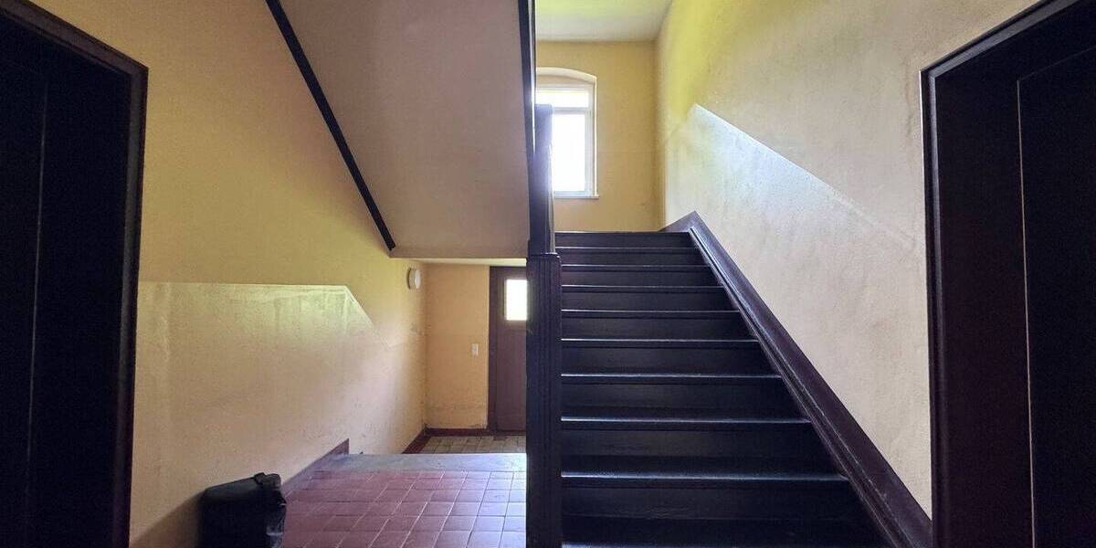 Etagenwohnung Plauen Stadtmitte - 2 Zimmer, 51 m&sup2;, 49.500&euro; | Angebot:26806488