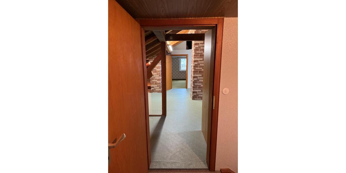 Einfamilienhaus Helmbrechts - 4 Zimmer, 120 m&sup2;, 198.000&euro; | Angebot:25932865