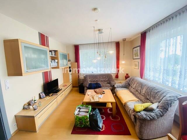 Mehrfamilienhaus, Wohnhaus Schönwald - 9 Zimmer, 192 m&sup2;, 220.000&euro; | Angebot:25715456