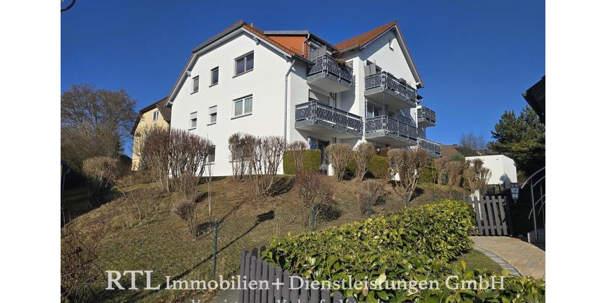 Etagenwohnung Hof Altstadt - 3 Zimmer, 74 m&sup2;, 555&euro; | Angebot:26289176