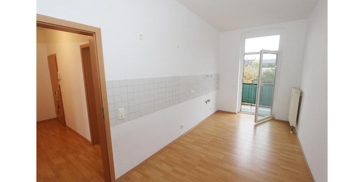 Etagenwohnung Plauen Bahnhofsvorstadt - 2 Zimmer, 60 m&sup2;, 299&euro; | Angebot:24785605