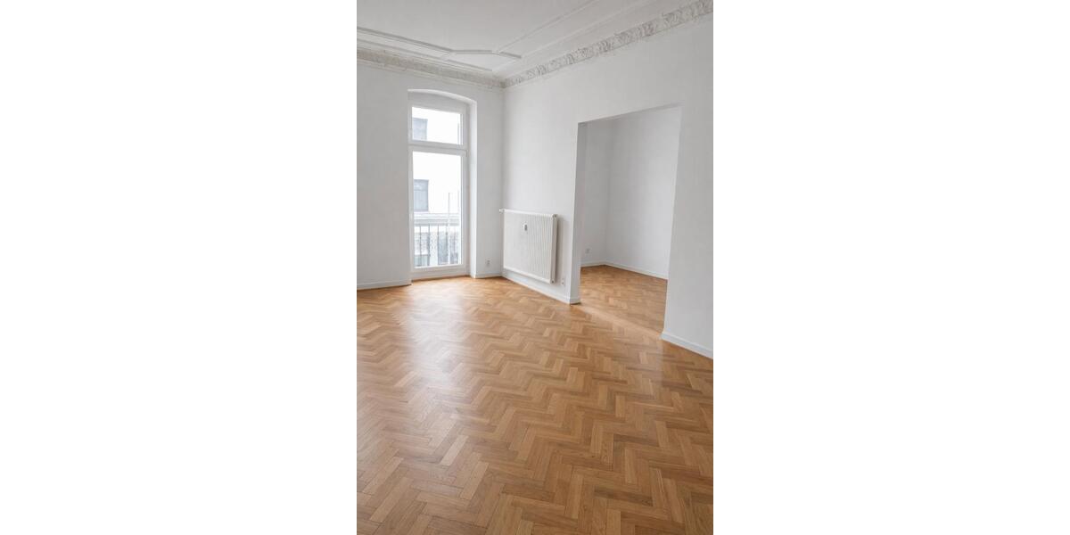 Etagenwohnung Hof Altstadt - 5 Zimmer, 130 m&sup2;, 1.100&euro; | Angebot:26288312