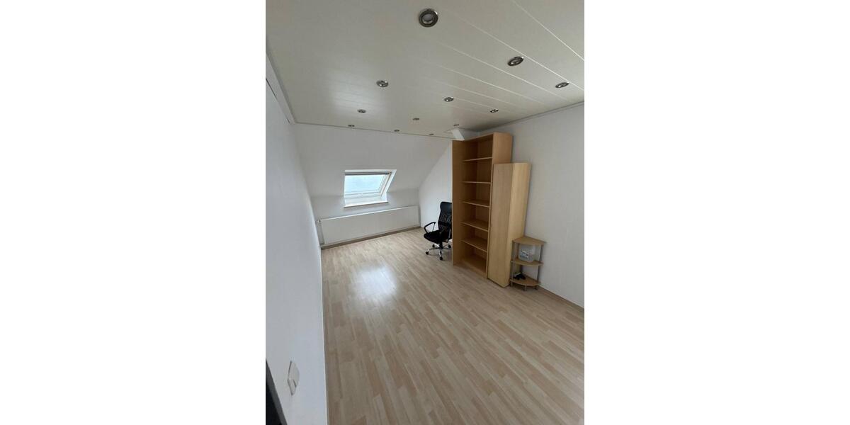 Dachgeschoßwohnung Bad Steben - 4 Zimmer, 106 m&sup2;, 800&euro; | Angebot:25972966