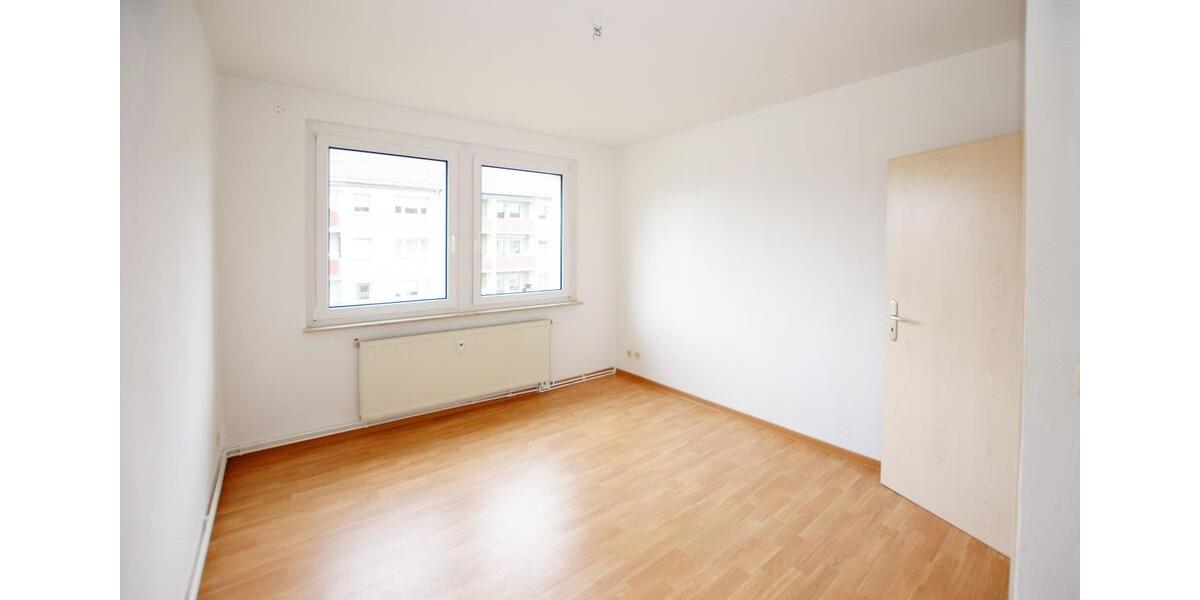 Etagenwohnung Plauen Bahnhofsvorstadt - 3 Zimmer, 58 m&sup2;, 301&euro; | Angebot:25869657