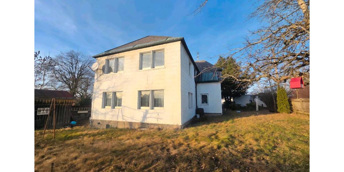 Einfamilienhaus Helmbrechts - 10 Zimmer, 200 m&sup2;, 155.000&euro; | Angebot:26912752