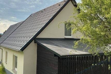 Haus Oelsnitz - 4 Zimmer, 90 m&sup2;, 165.000&euro; | Angebot:26862459