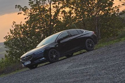 Opel Insignia 122.000 km 14.400 &euro; Presseck 95355