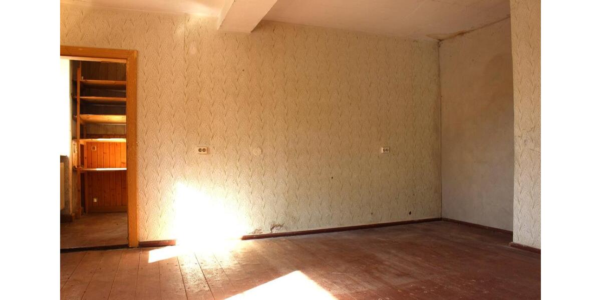 Mehrfamilienhaus, Wohnhaus Gefell - 7 Zimmer, 217 m&sup2;, 65.000&euro; | Angebot:26864824