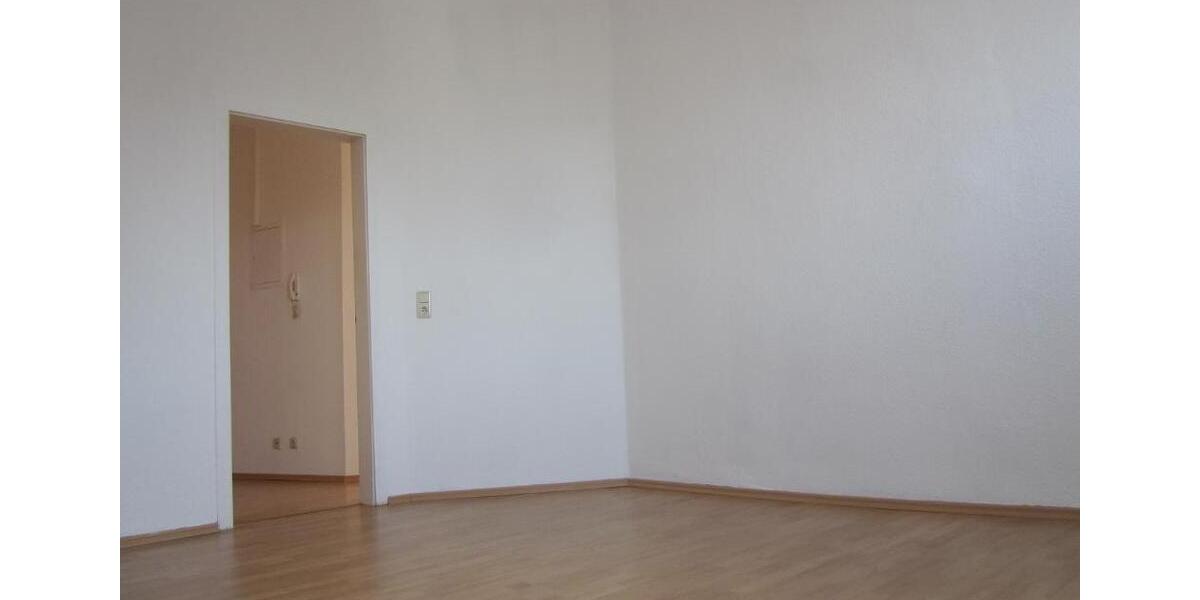 Dachgeschoßwohnung Plauen Altstadt - 3 Zimmer, 83 m&sup2;, 350&euro; | Angebot:24474787