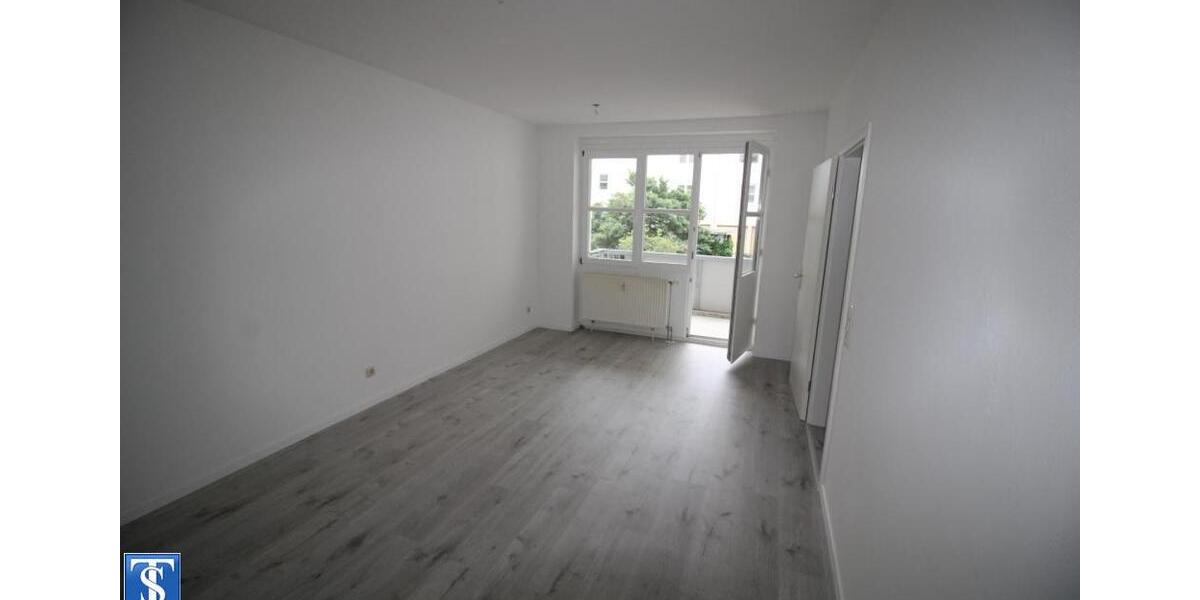 Etagenwohnung Plauen Alt Chrieschwitz - 1 Zimmer, 34 m&sup2;, 200&euro; | Angebot:23602094