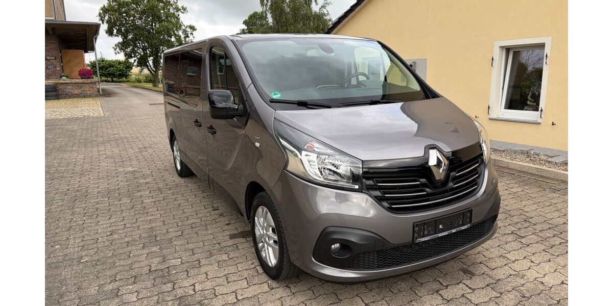 Renault Trafic 77.000 km 23.000 &euro; Hof 95030