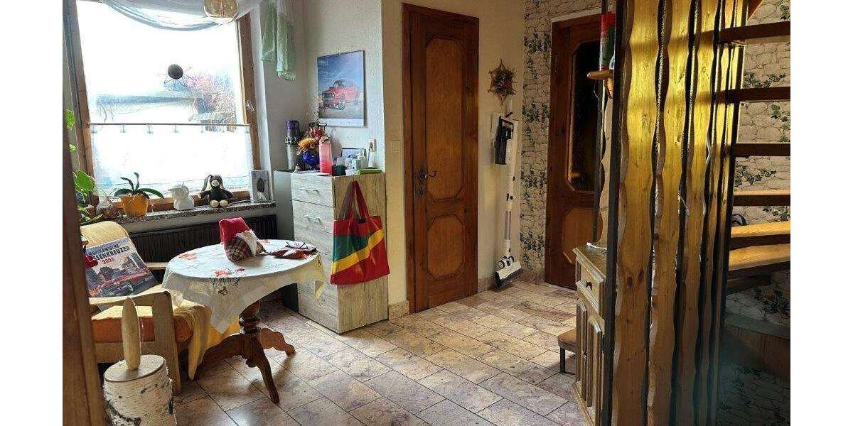 Schönes Einfamilienhaus mit Wintergarten, Salzwasserpool, Blockheizkraftwerk usw. - Einfamilienhaus Saalburg-Ebersdorf Ebersdorf | Angebot:23713363