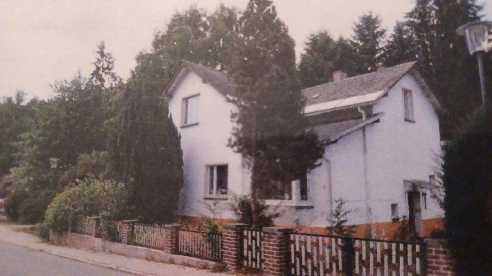 Einfamilienhaus Bad Elster - 6 Zimmer, 147 m&sup2;, 89.000&euro; | Angebot:25971232