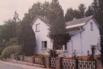 Haus Bad Elster - 6 Zimmer, 147 m&sup2;, 89.000&euro; | Angebot:25971232