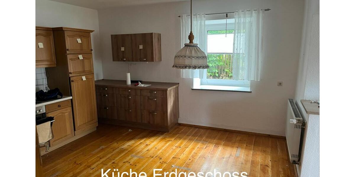 Doppelhaushälfte Rehau - 10 Zimmer, 150 m&sup2;, 189.000&euro; | Angebot:27023492