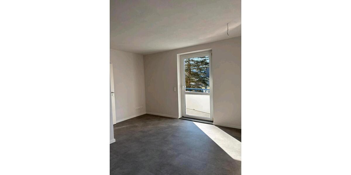 Erdgeschoßwohnung Bad Elster - 2 Zimmer, 60 m&sup2;, 420&euro; | Angebot:25369425