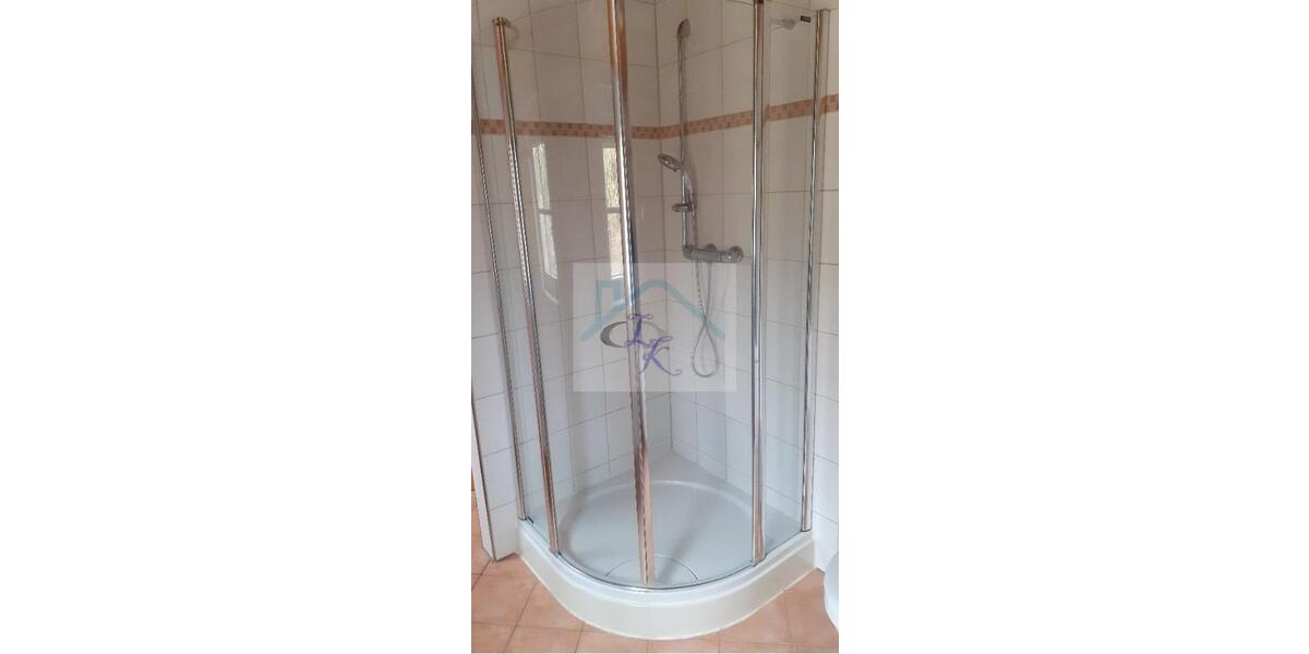 Maisonettenwohnung Röslau - 6 Zimmer, 180 m&sup2;, 950&euro; | Angebot:22921559