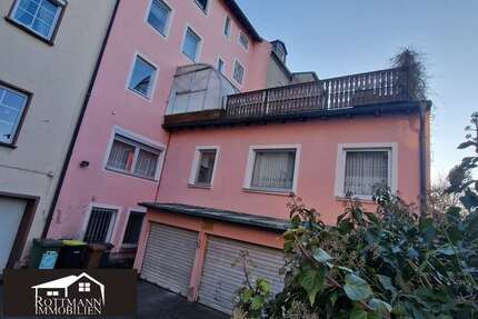 Haus Hof Altstadt - 4 Zimmer, 330 m&sup2;, 255.000&euro; | Angebot:26865170
