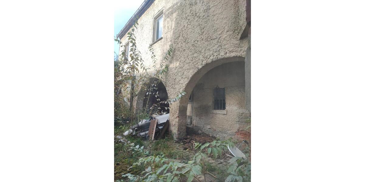 Mehrfamilienhaus, Wohnhaus Tanna - 7 Zimmer, 180 m&sup2;, 62.500&euro; | Angebot:25543043