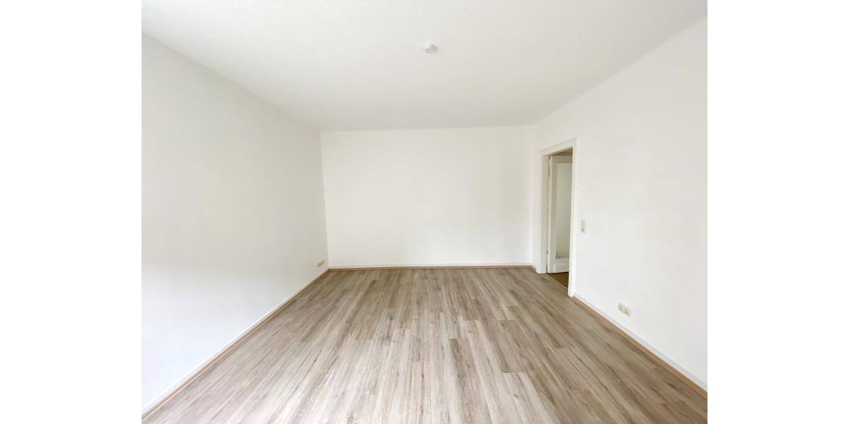 Etagenwohnung Plauen Alt Chrieschwitz - 3 Zimmer, 73 m&sup2;, 400&euro; | Angebot:25991280