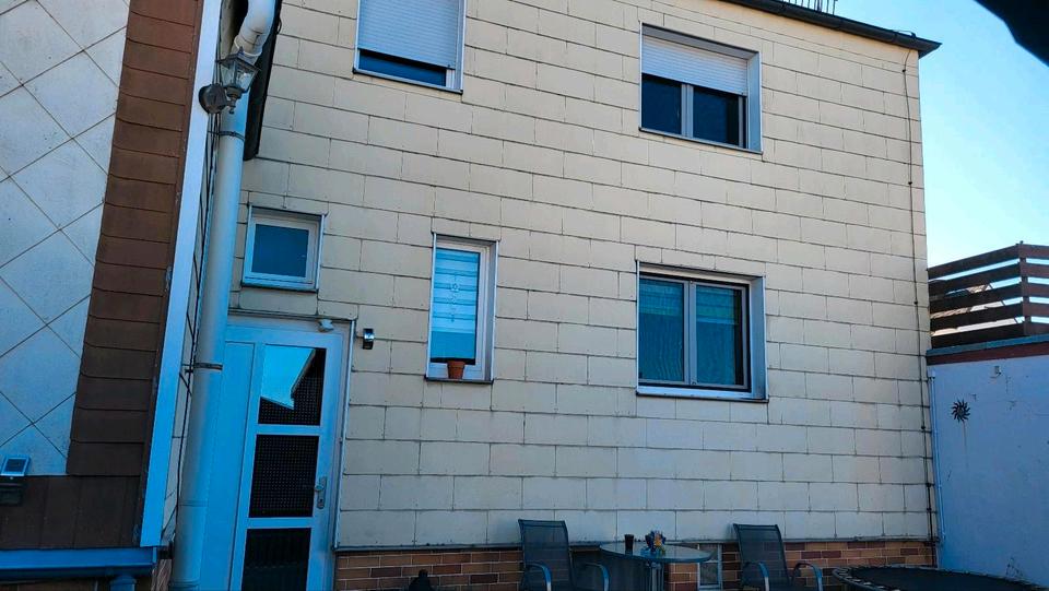 Doppelhaushälfte Röslau - 6 Zimmer, 135 m&sup2;, 110.000&euro; | Angebot:26236643