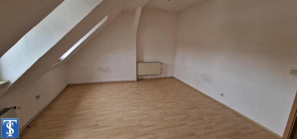 Etagenwohnung Plauen Bahnhofsvorstadt - 3 Zimmer, 85 m&sup2;, 425&euro; | Angebot:23870706