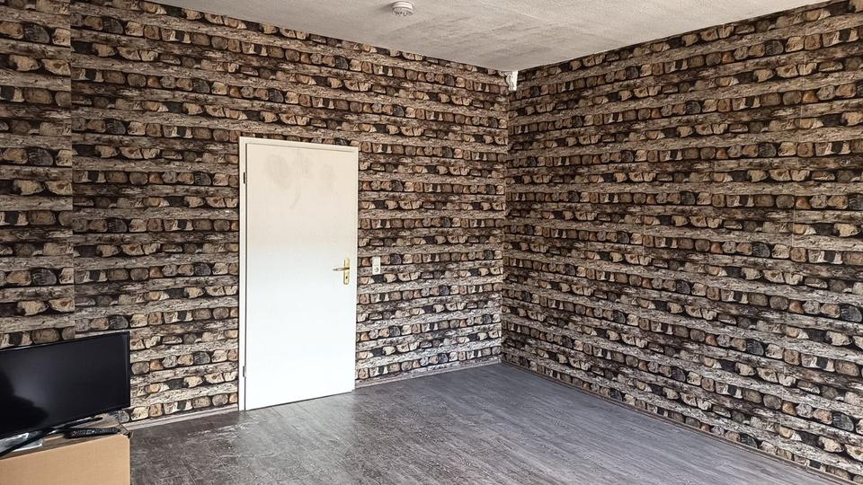 Dachgeschoßwohnung Plauen - 4 Zimmer, 94 m&sup2;, 398&euro; | Angebot:26023070