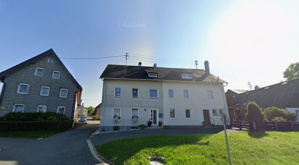 Doppelhaushälfte Helmbrechts Wüstenselbitz - 4 Zimmer, 100 m&sup2;, 99.000&euro; | Angebot:25693001