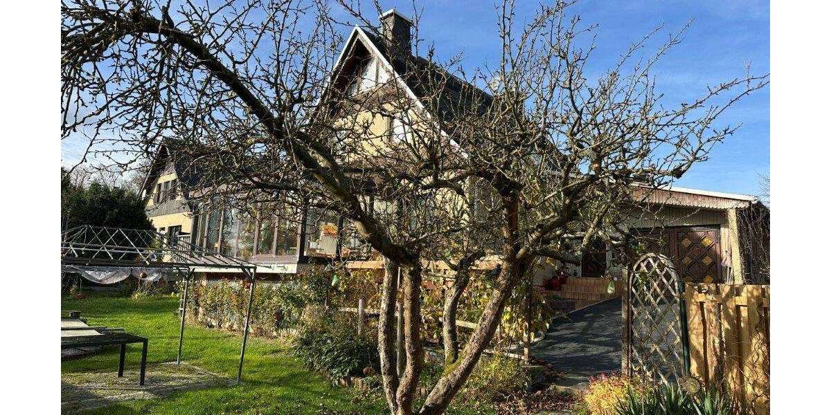 Schönes Einfamilienhaus mit Wintergarten, Salzwasserpool, Blockheizkraftwerk usw. - Einfamilienhaus Saalburg-Ebersdorf Ebersdorf | Angebot:23713363