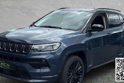 Jeep Compass 32.800 km 24.980 &euro; Hof 95032