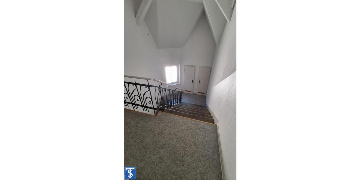 Etagenwohnung Plauen - 2 Zimmer, 58 m&sup2;, 280&euro; | Angebot:24571758