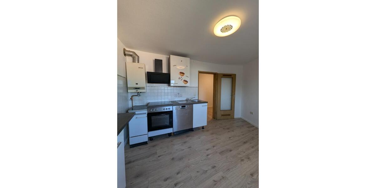 Etagenwohnung Hof Christiansreuth - 3 Zimmer, 85 m&sup2;, 595&euro; | Angebot:25395578