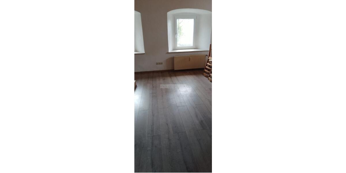 Etagenwohnung Weißenstadt - 3.5 Zimmer, 100 m&sup2;, 700&euro; | Angebot:26532034