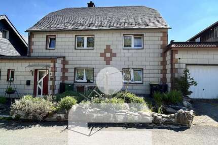 Haus Issigau - 7 Zimmer, 137 m&sup2;, 45.000&euro; | Angebot:25196668